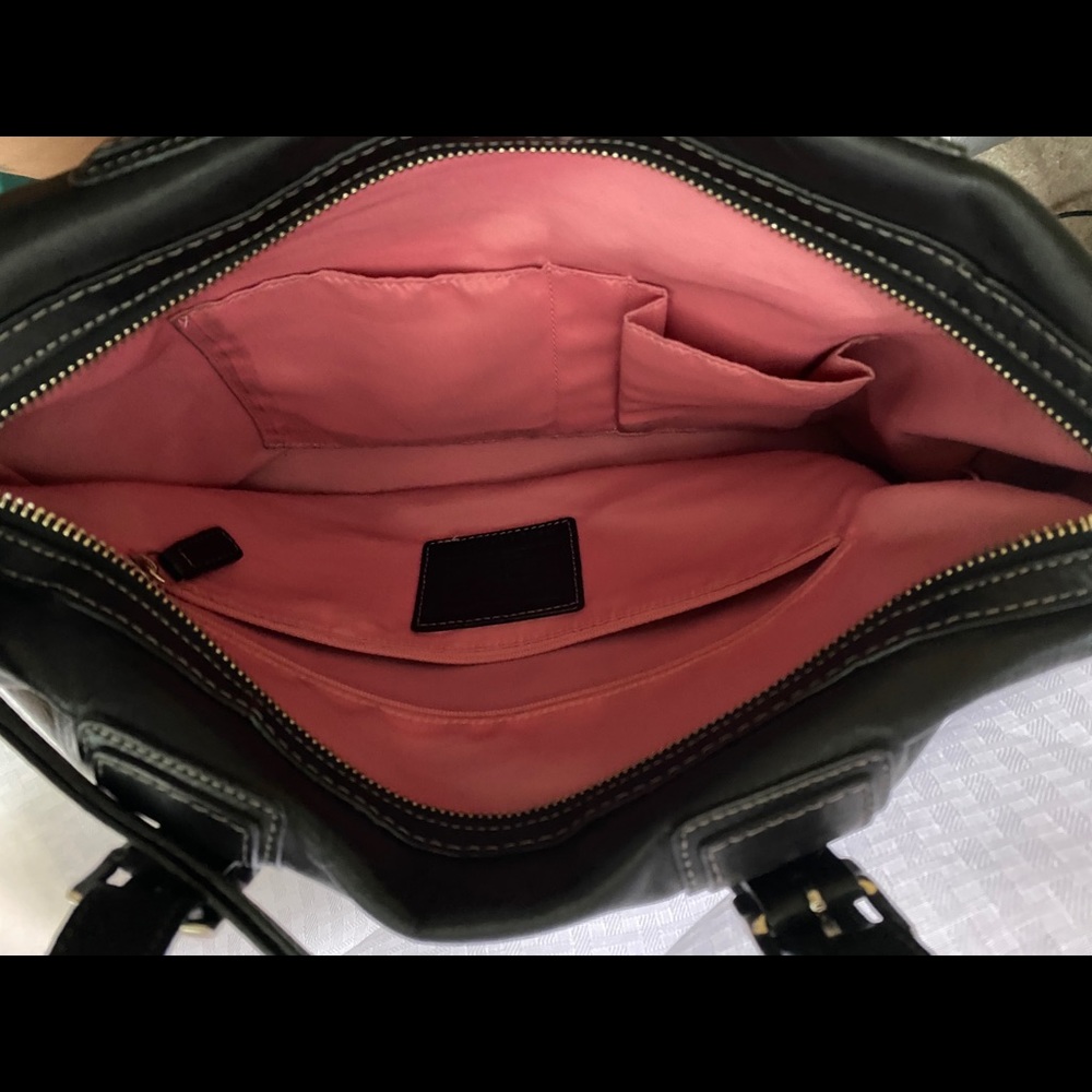 Authentic Coach Purse - Picture 6 of 7